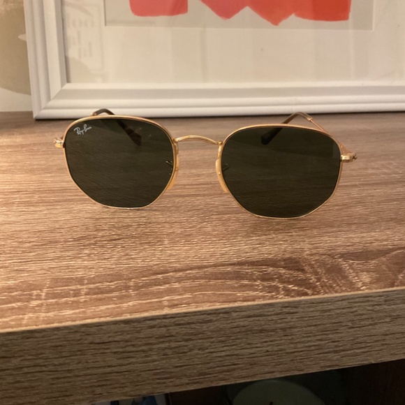 Ray-Ban Hexagonal | Green lenses & Gold frame main image 5